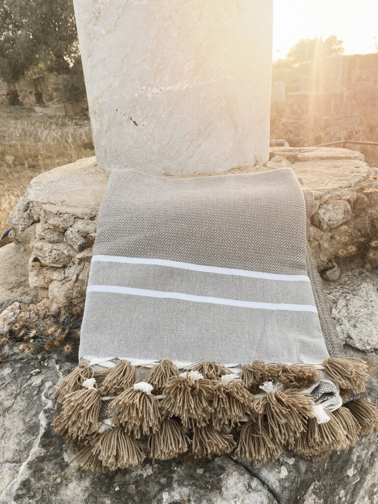 Women Handmade - Wholesale BtoB - natural Fouta deco article