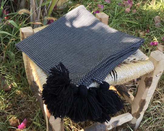 Women Handmade - Wholesale BtoB - Tunisian Fouta handemade natural black - safe product - ecofriendly decoration - authentic hotel bath towel